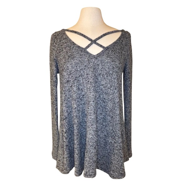 Maronie | Criss-Cross Front & Back Knit Top | Gray Marled | Size M - Picture 1 of 6